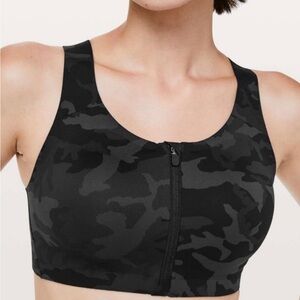 Lululemon Enlite Zip Up Bra in Camo Size 32E